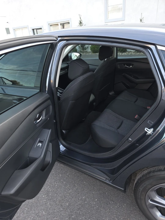 2023 Honda Accord 11th Gen - Image 20 of 21