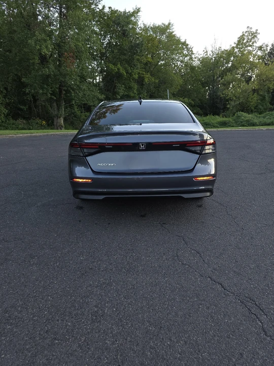 2023 Honda Accord 11th Gen - Image 5 of 21