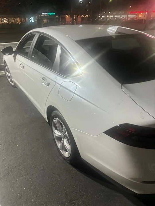 2023 Honda Accord 11th Gen - Image 12 of 17