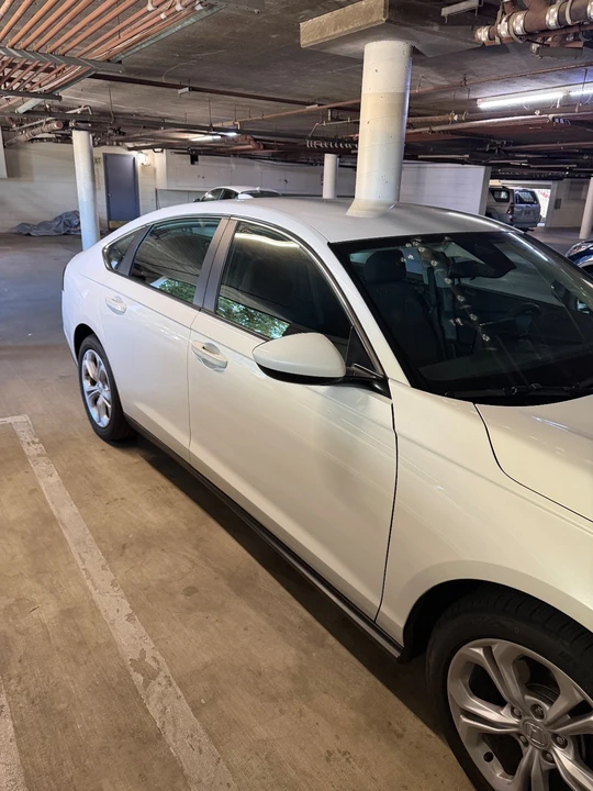 2023 Honda Accord 11th Gen - Image 3 of 17