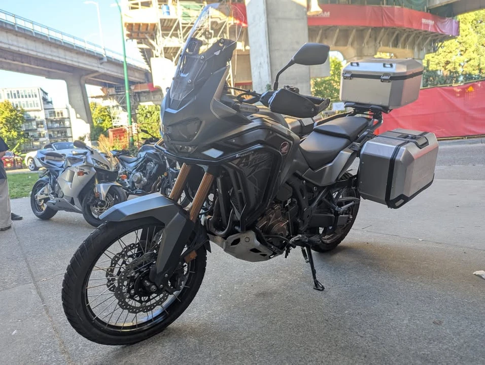 2023 Honda Motorcycles - Image 3 of 6