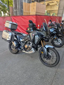 2023 Honda Africa Twin Adventure Sport