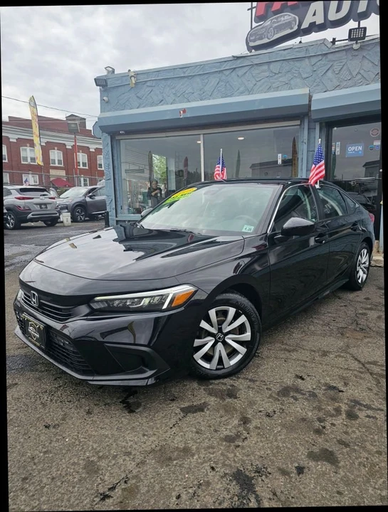 2023 Honda Civic 11th Gen - Image 2 of 15