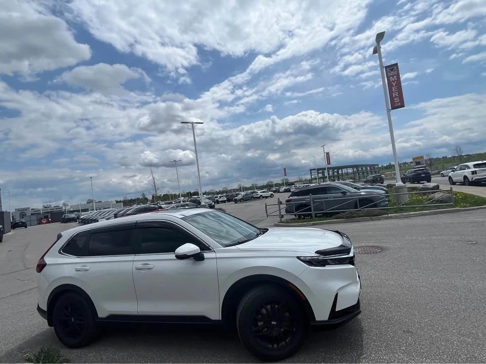 2023 Honda CR-V 6th Gen - Image 4 of 7