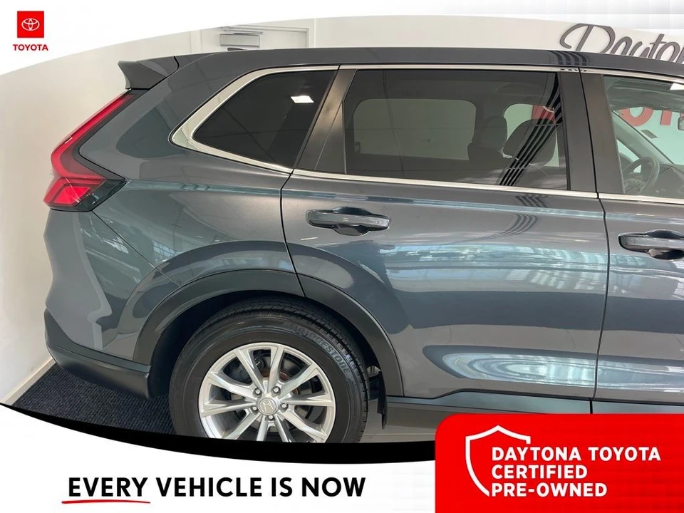 2023 Honda CR-V 6th Gen - Image 9 of 12