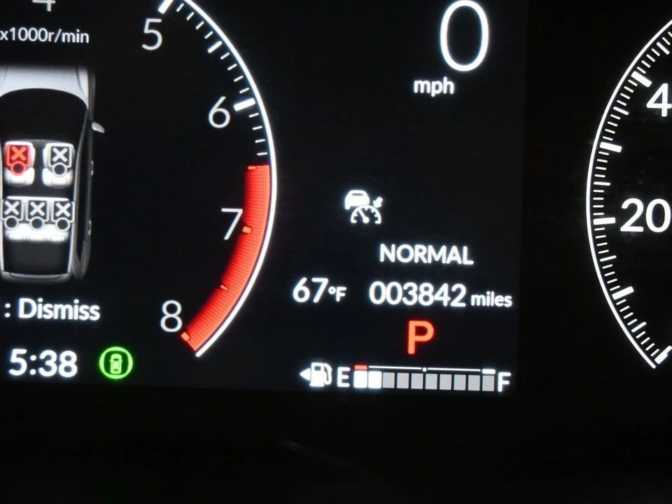 2023 Honda CR-V 6th Gen - Image 16 of 21