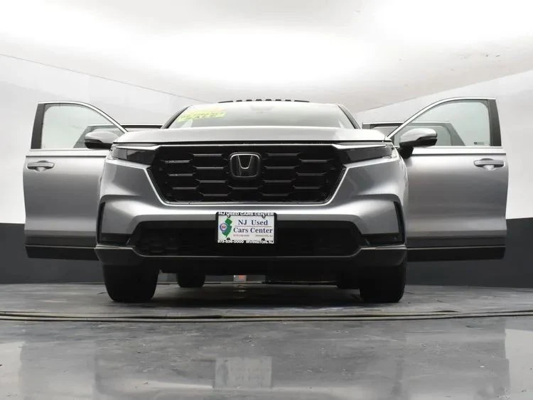 2023 Honda CR-V 6th Gen - Image 11 of 12
