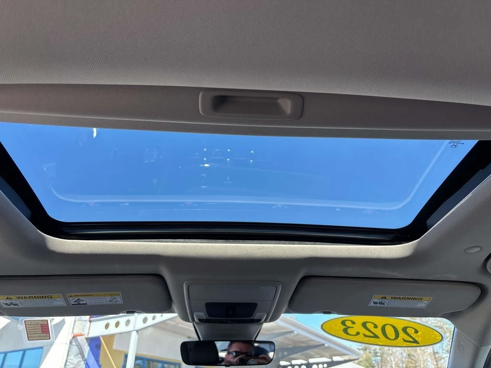 2023 Honda CR-V 6th Gen - Image 13 of 21