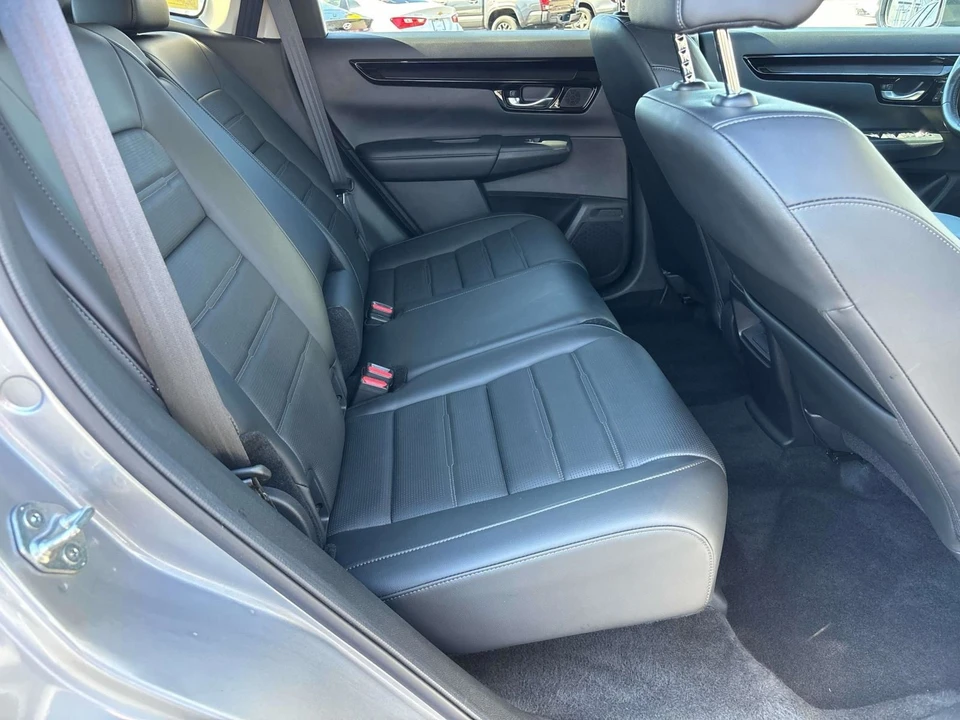 2023 Honda CR-V 6th Gen - Image 17 of 21