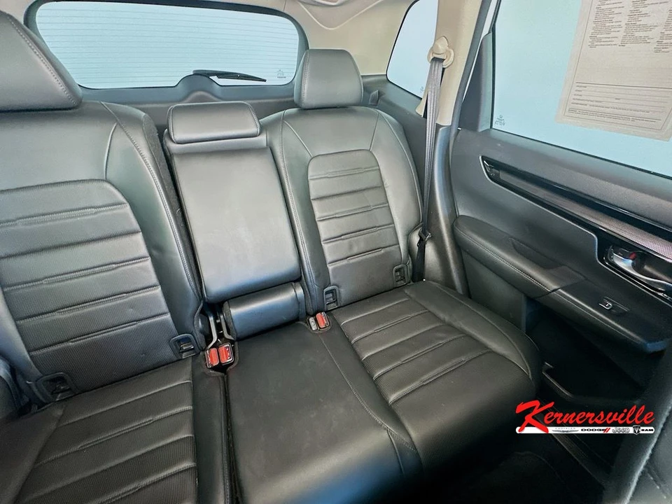 2023 Honda CR-V 6th Gen - Image 14 of 21