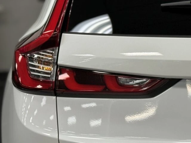 2023 Honda CR-V 6th Gen - Image 11 of 12