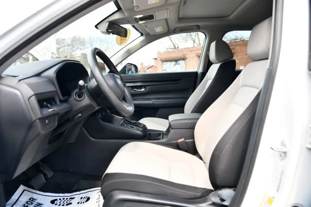 2023 Honda CR-V 6th Gen - Image 11 of 21