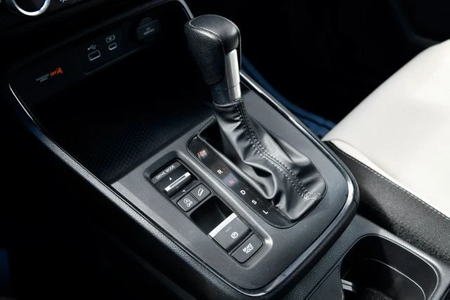 2023 Honda CR-V 6th Gen - Image 19 of 21