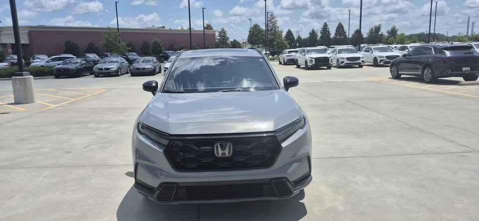 2023 Honda CR-V 6th Gen - Image 2 of 8