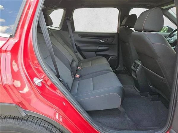 2023 Honda CR-V 6th Gen - Image 19 of 21