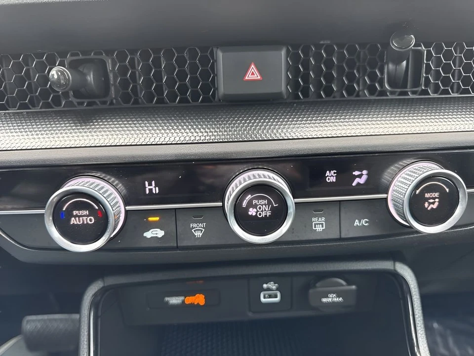 2023 Honda CR-V 6th Gen - Image 17 of 21