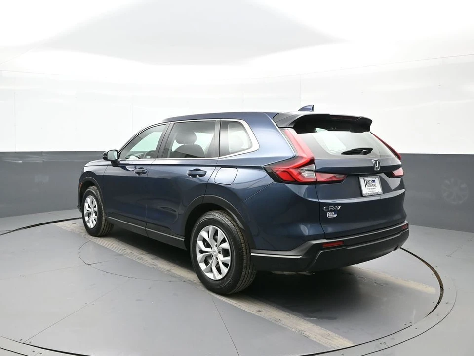 2023 Honda CR-V 6th Gen - Image 8 of 12
