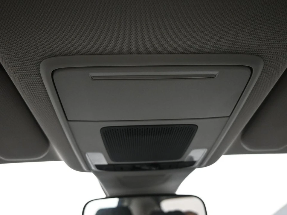 2023 Honda CR-V 6th Gen - Image 17 of 21