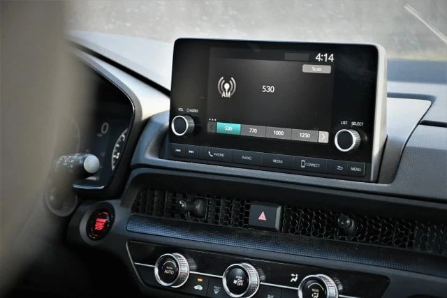 2023 Honda CR-V 6th Gen - Image 10 of 17
