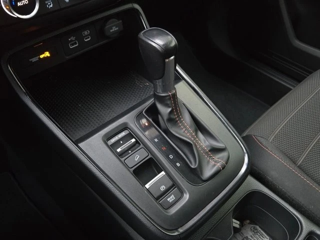 2023 Honda CR-V 6th Gen - Image 16 of 21