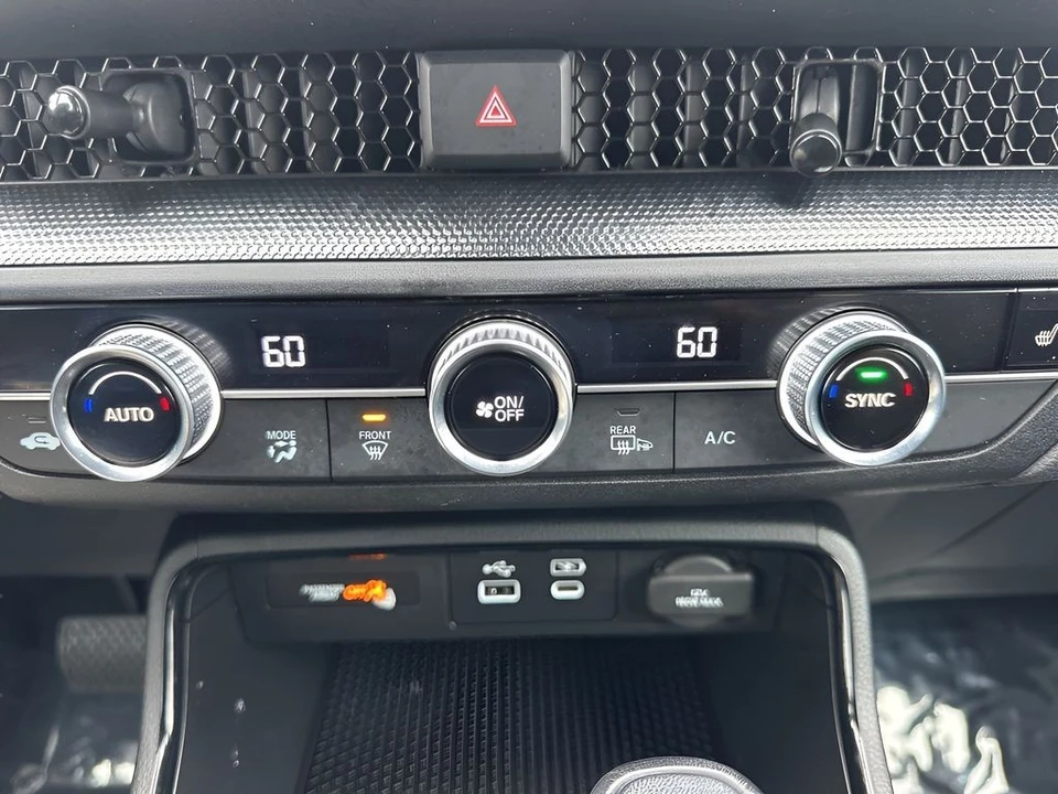 2023 Honda CR-V 6th Gen - Image 19 of 21