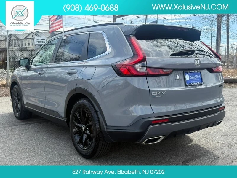 2023 Honda CR-V 6th Gen - Image 2 of 12