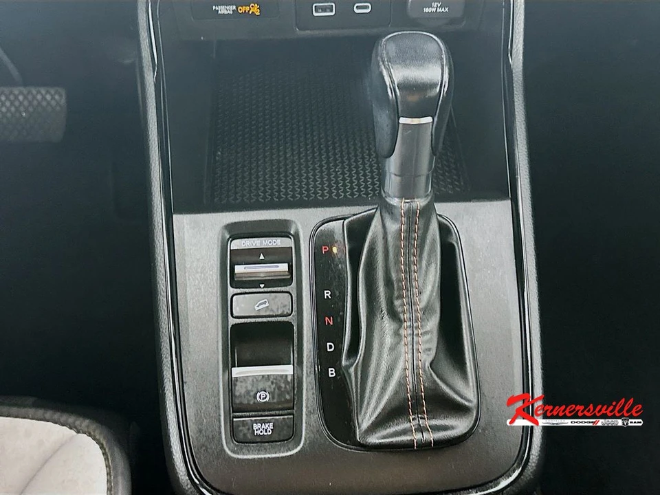 2023 Honda CR-V 6th Gen - Image 16 of 21