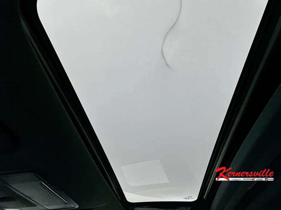 2023 Honda CR-V 6th Gen - Image 20 of 21