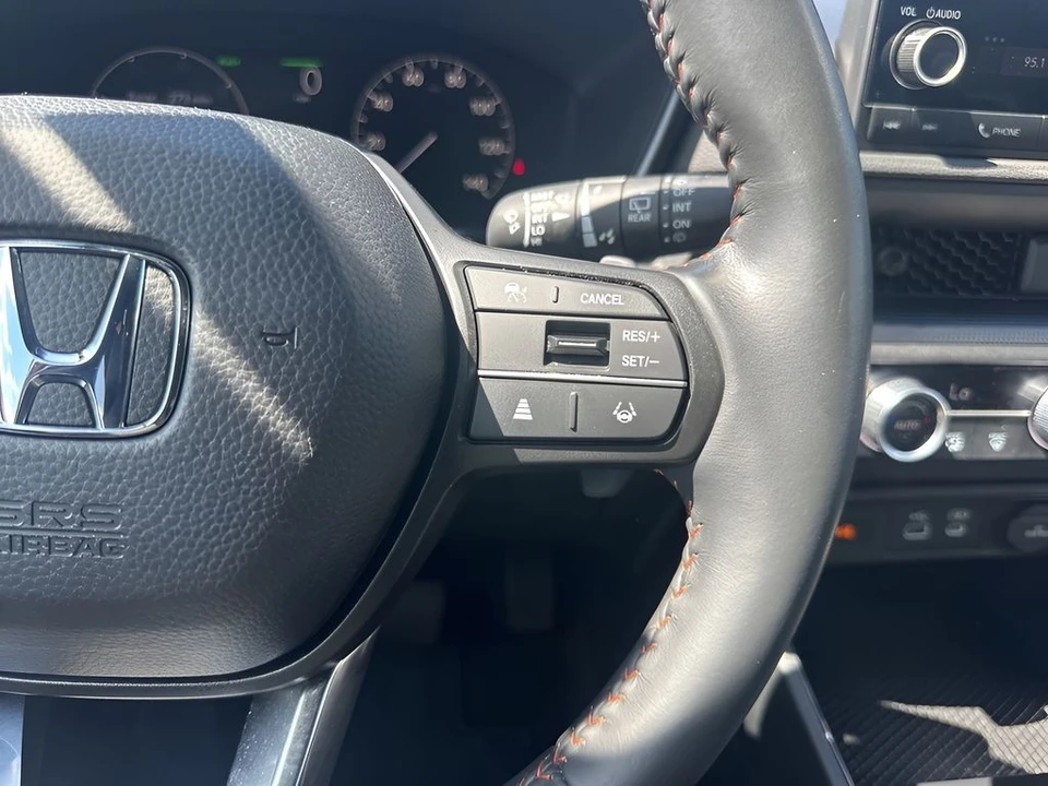 2023 Honda CR-V 6th Gen - Image 16 of 21