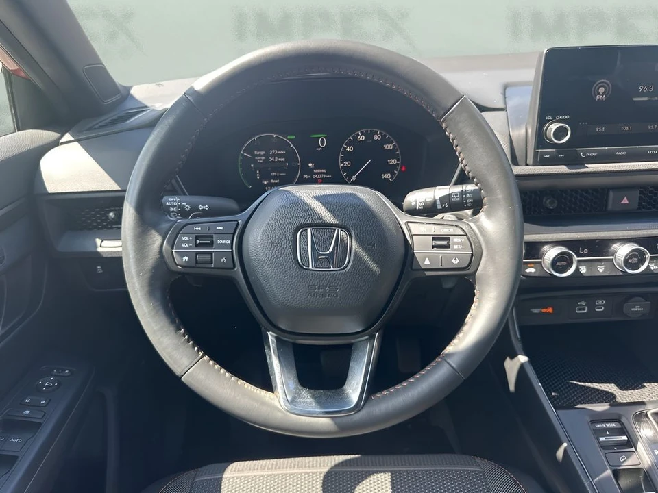 2023 Honda CR-V 6th Gen - Image 14 of 21