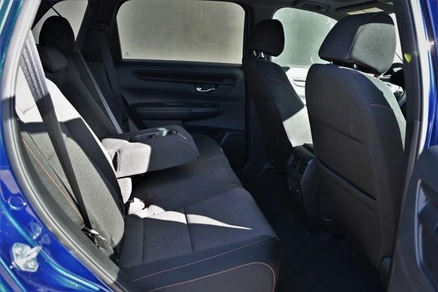 2023 Honda CR-V 6th Gen - Image 15 of 17