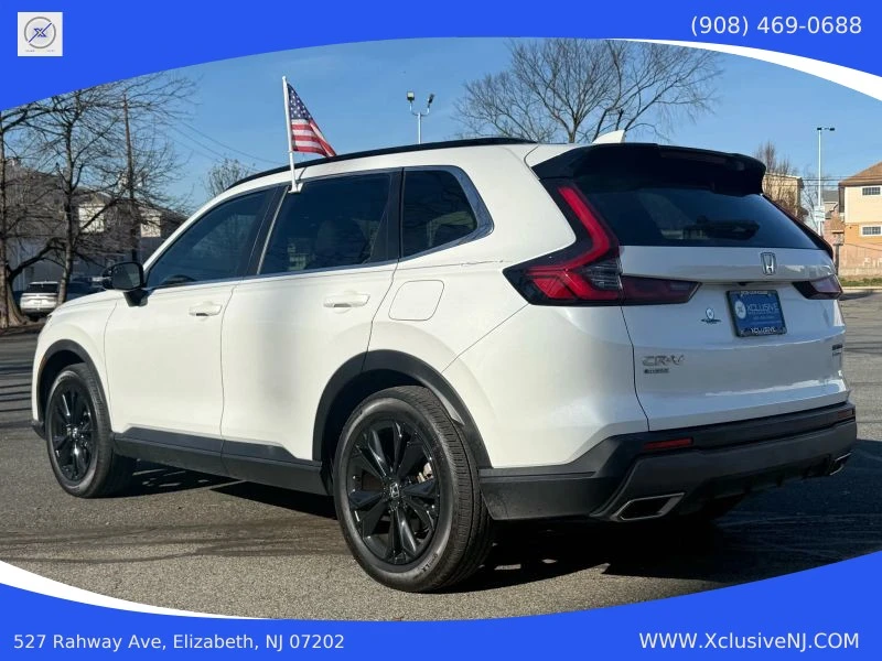 2023 Honda CR-V 6th Gen - Image 2 of 12