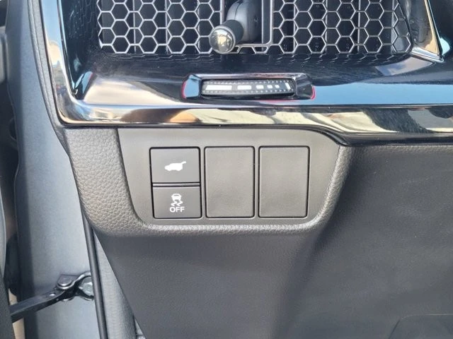 2023 Honda CR-V 6th Gen - Image 17 of 21
