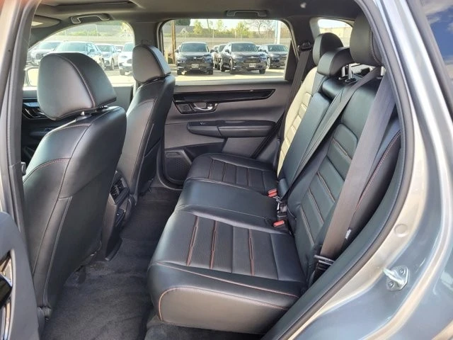2023 Honda CR-V 6th Gen - Image 11 of 21