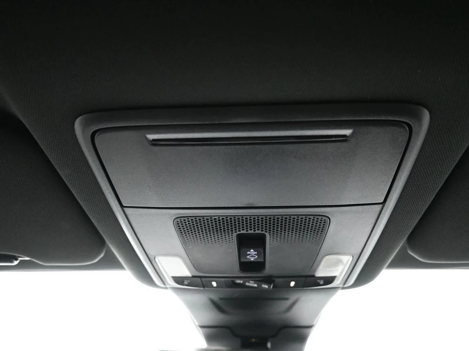 2023 Honda CR-V 6th Gen - Image 17 of 21