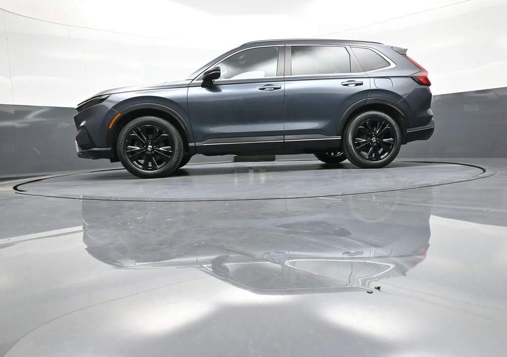 2023 Honda CR-V 6th Gen - Image 29 of 31