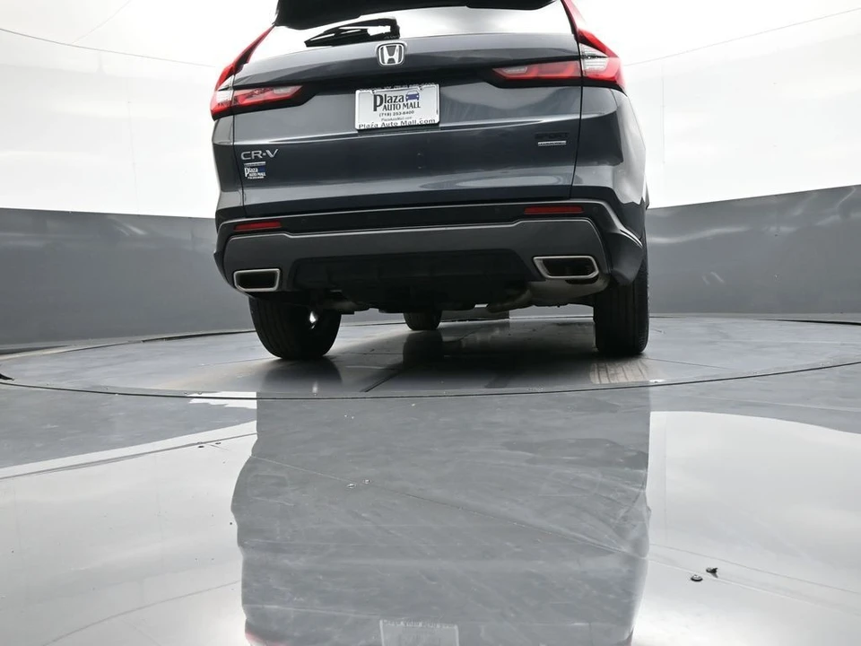 2023 Honda CR-V 6th Gen - Image 26 of 31