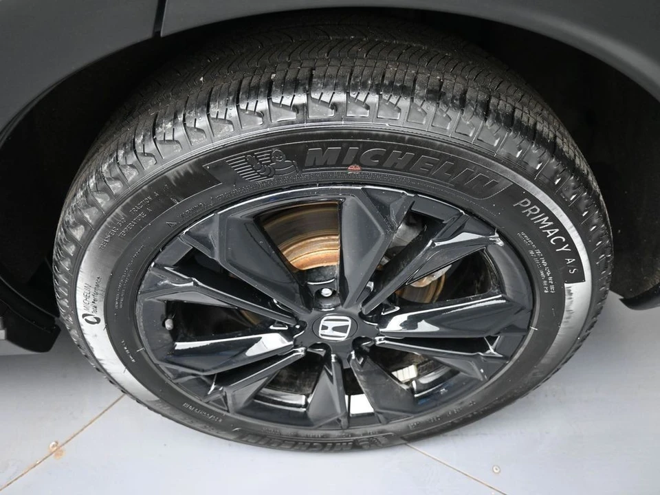 2023 Honda CR-V 6th Gen - Image 15 of 21