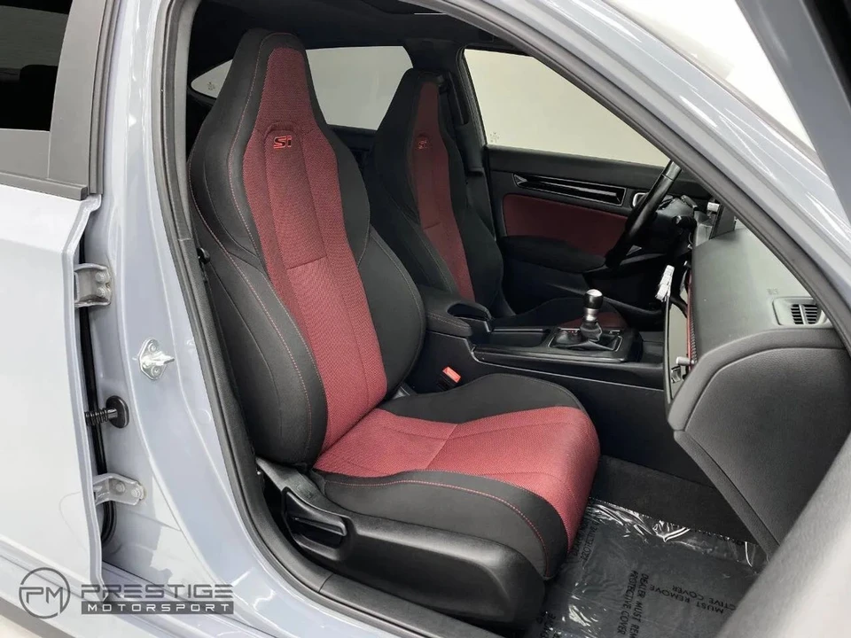 2023 Honda Civic 11th Gen - Image 16 of 21