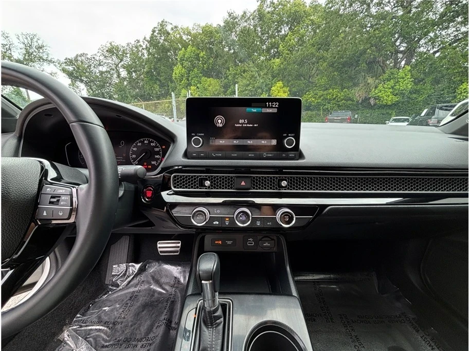 2023 Honda Civic 11th Gen - Image 11 of 21