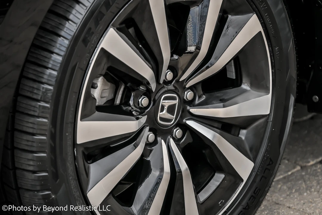 2023 Honda Civic 11th Gen - Image 8 of 21
