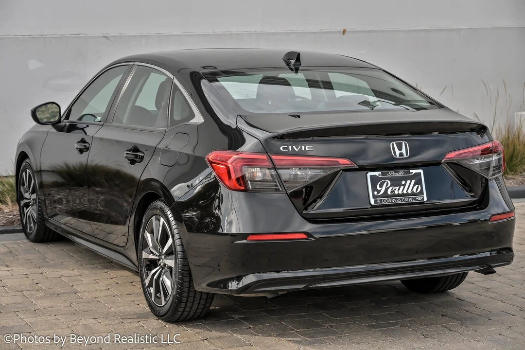2023 Honda Civic 11th Gen - Image 11 of 21