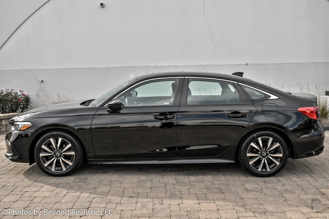 2023 Honda Civic 11th Gen - Image 10 of 21