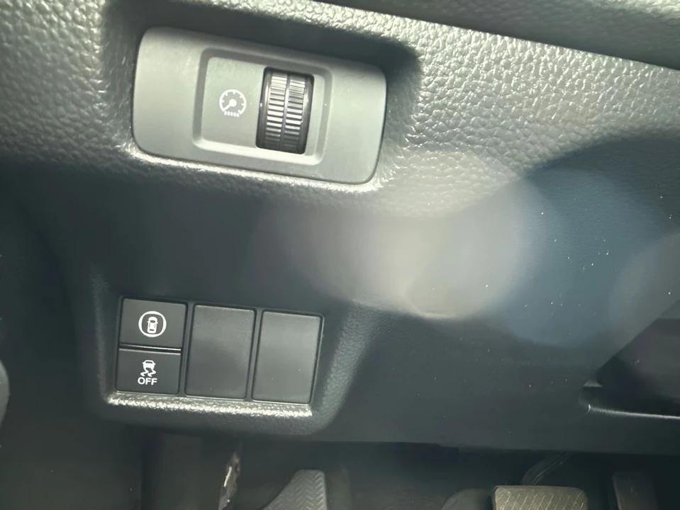 2023 Honda Civic 11th Gen - Image 21 of 31