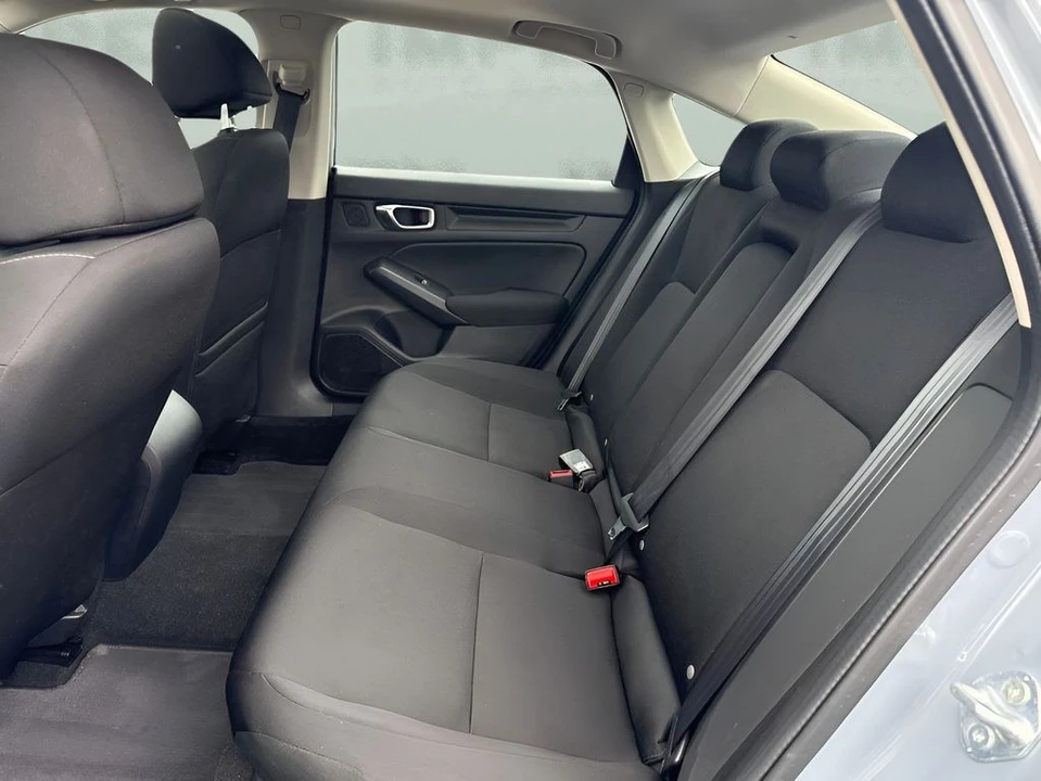 2023 Honda Civic 11th Gen - Image 12 of 31