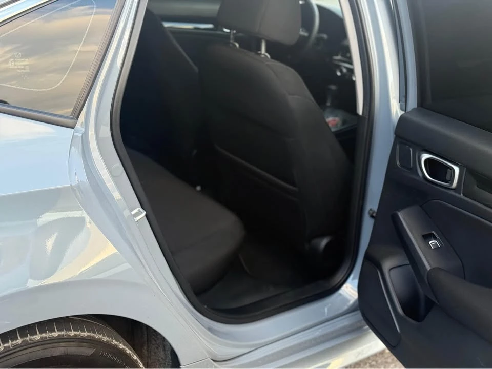 2023 Honda Civic 11th Gen - Image 9 of 10