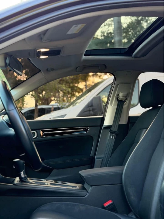 2023 Honda Civic 11th Gen - Image 10 of 14