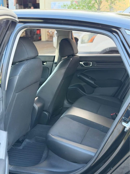 2023 Honda Civic 11th Gen - Image 11 of 14