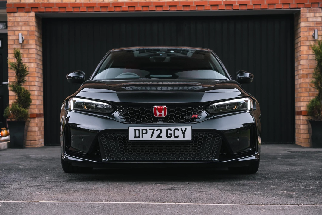 2023 Honda FL5 Civic Type R - Image 2 of 31