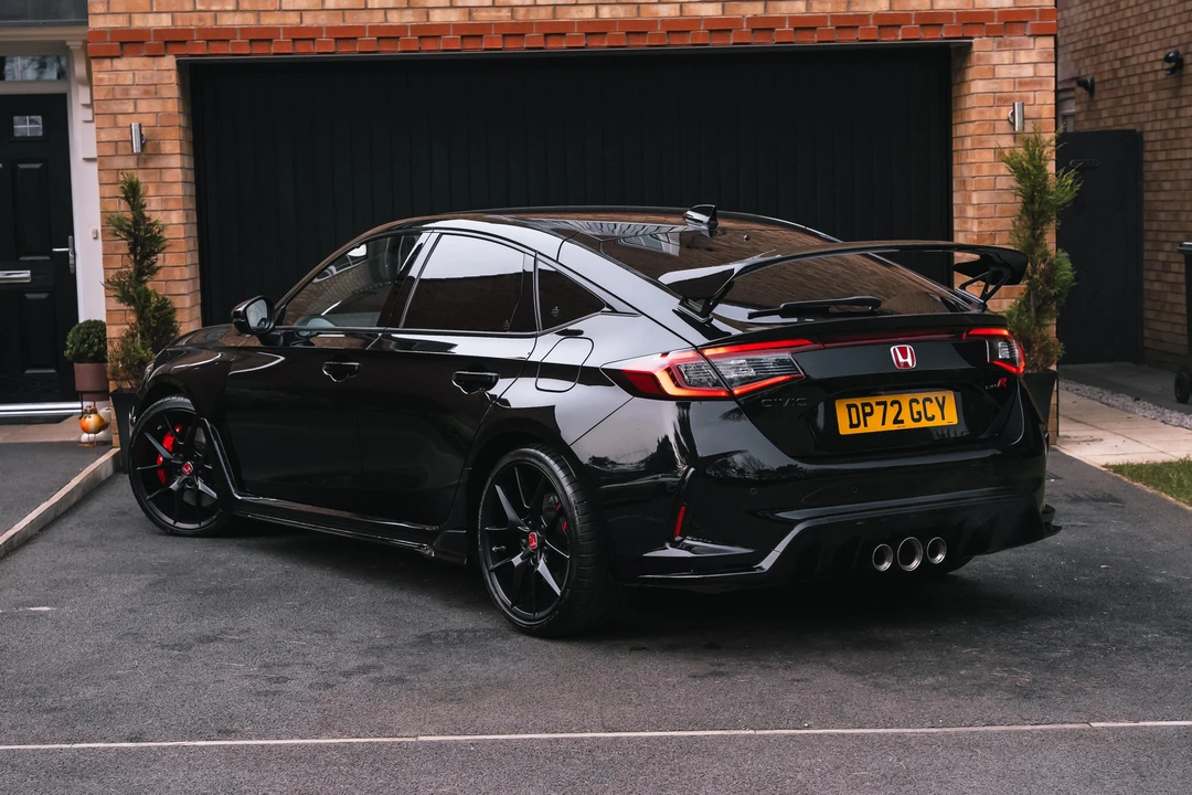 2023 Honda FL5 Civic Type R - Image 15 of 31